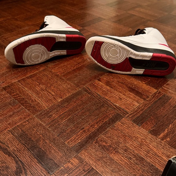 Air Jordan 2 Retro Sz. 6